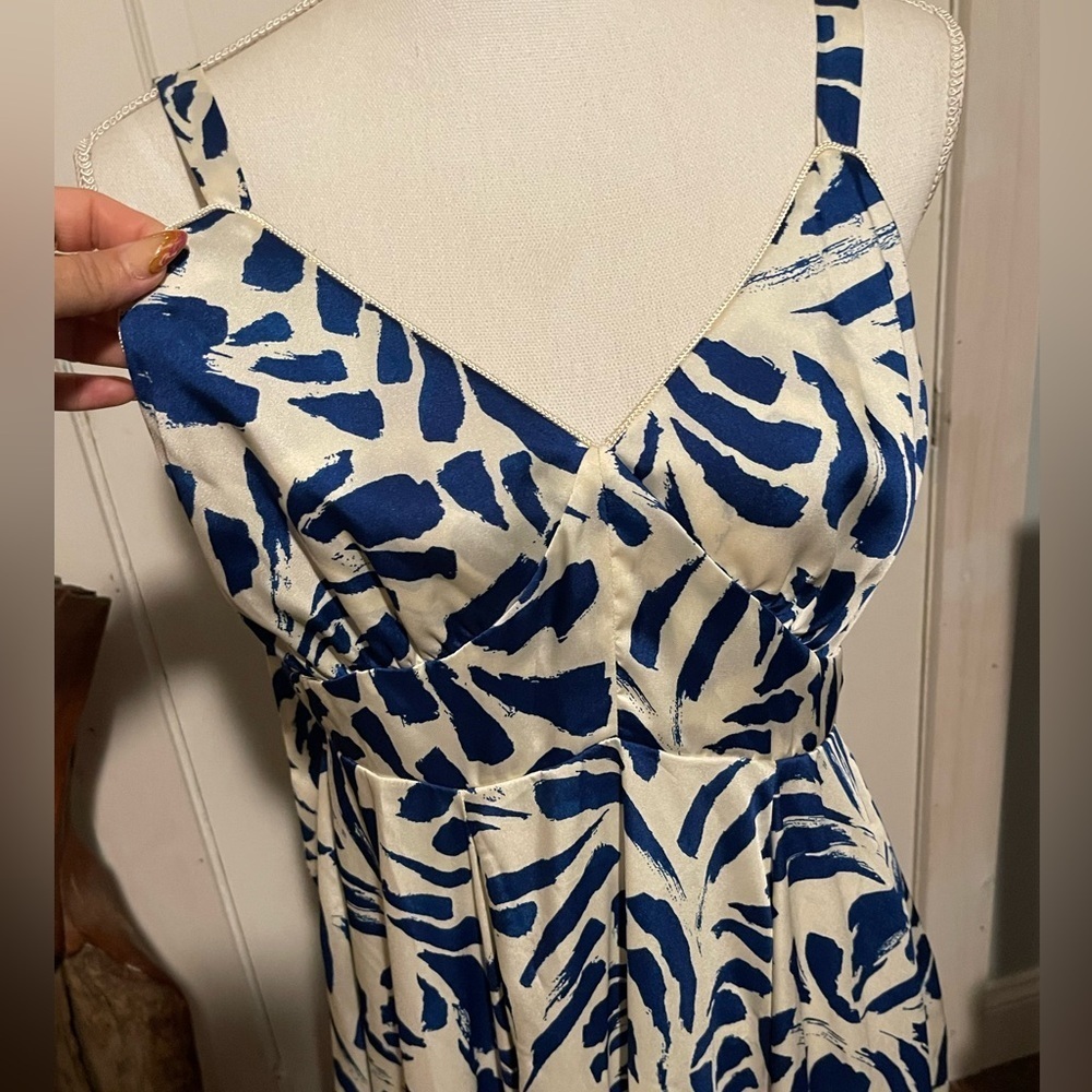 NWT ALEXIS for Target Botanical Tie Strap Asymmetrical Hem Dress Med, Blue/White - Picture 8 of 16